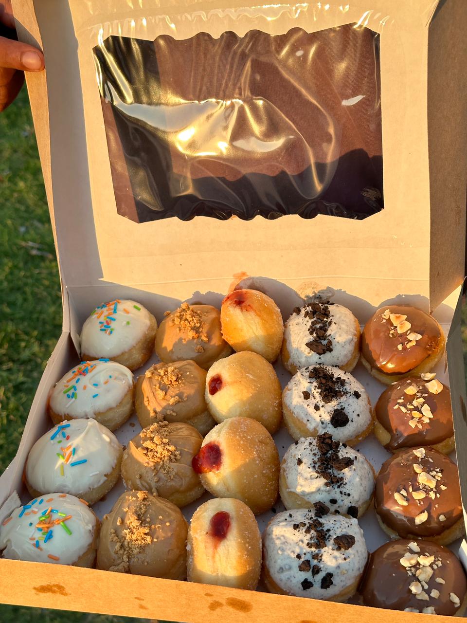 Share box 24 Pcs